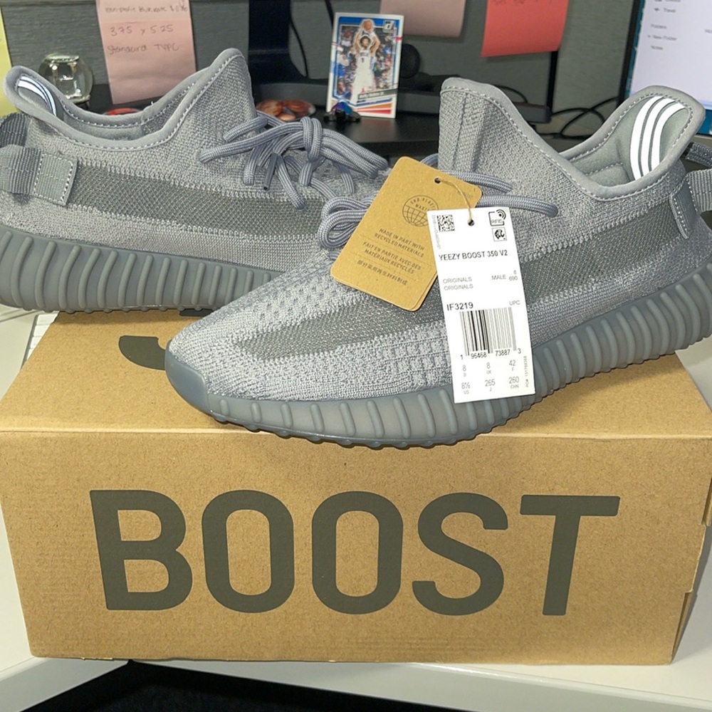 yeezy boost 350 v2 steel gray